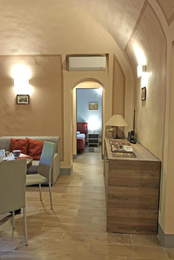 וולטרה Suite Apartment Castello מראה חיצוני תמונה