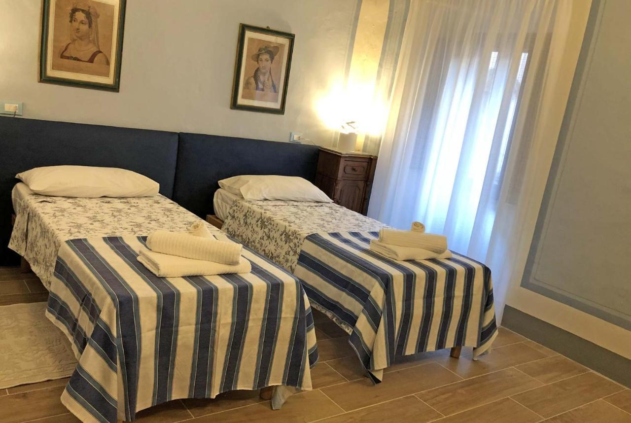 וולטרה Suite Apartment Castello מראה חיצוני תמונה